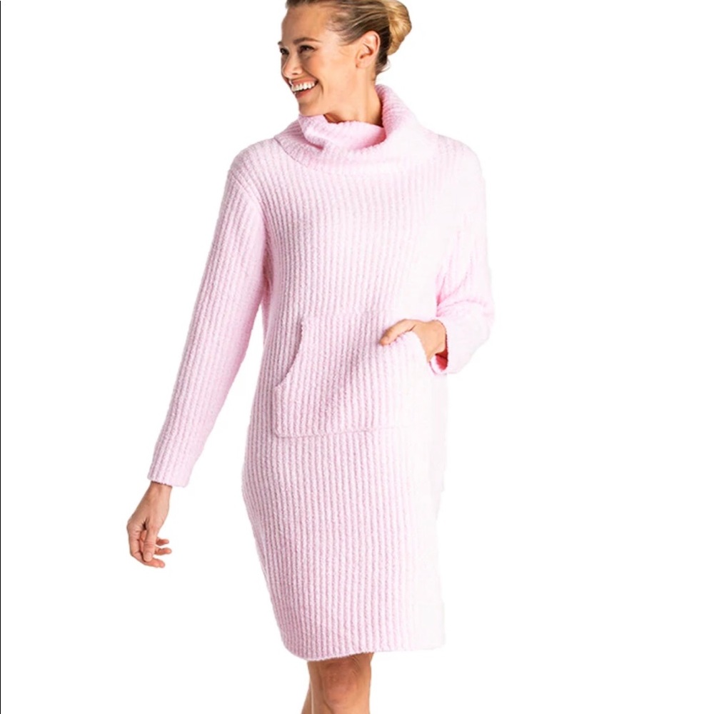 NWT Softies Women’s Marshmallow Slouch Turtleneck Lounger S/M